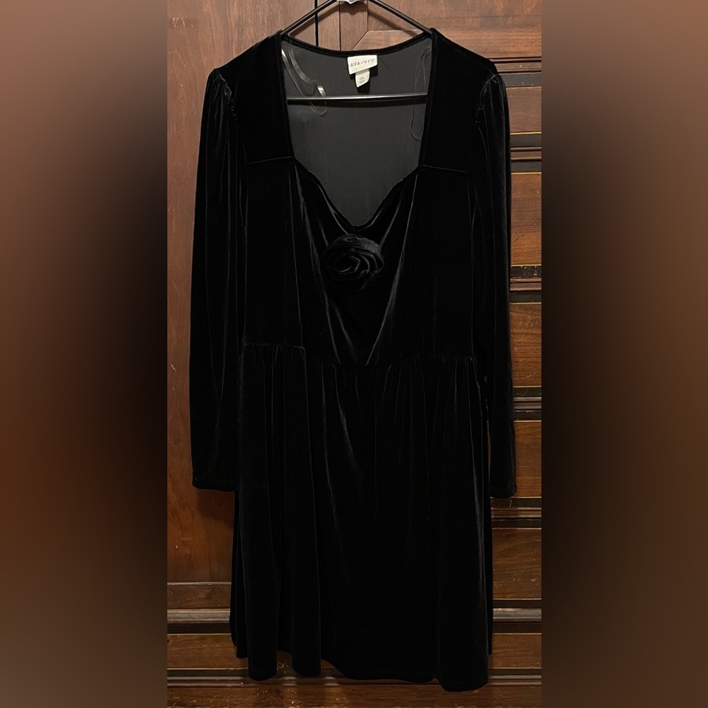 Ava & Viv Black Long Sleeve Dress